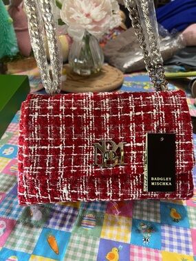 New BADGLEY MISCHKA Raddison Red Tweed Vegan Leather Chain crossbody